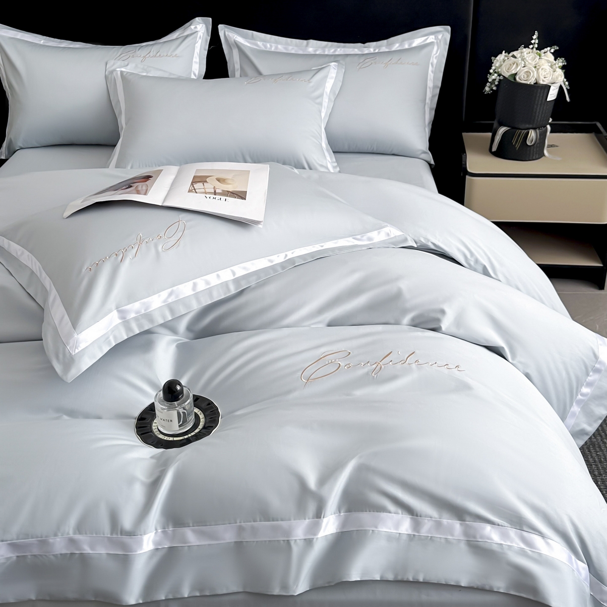 91家纺网 家纺一手货源 找家纺 新方向 2025新款刺绣全棉100s贡缎长绒棉四件套-自信 自信-星月蓝