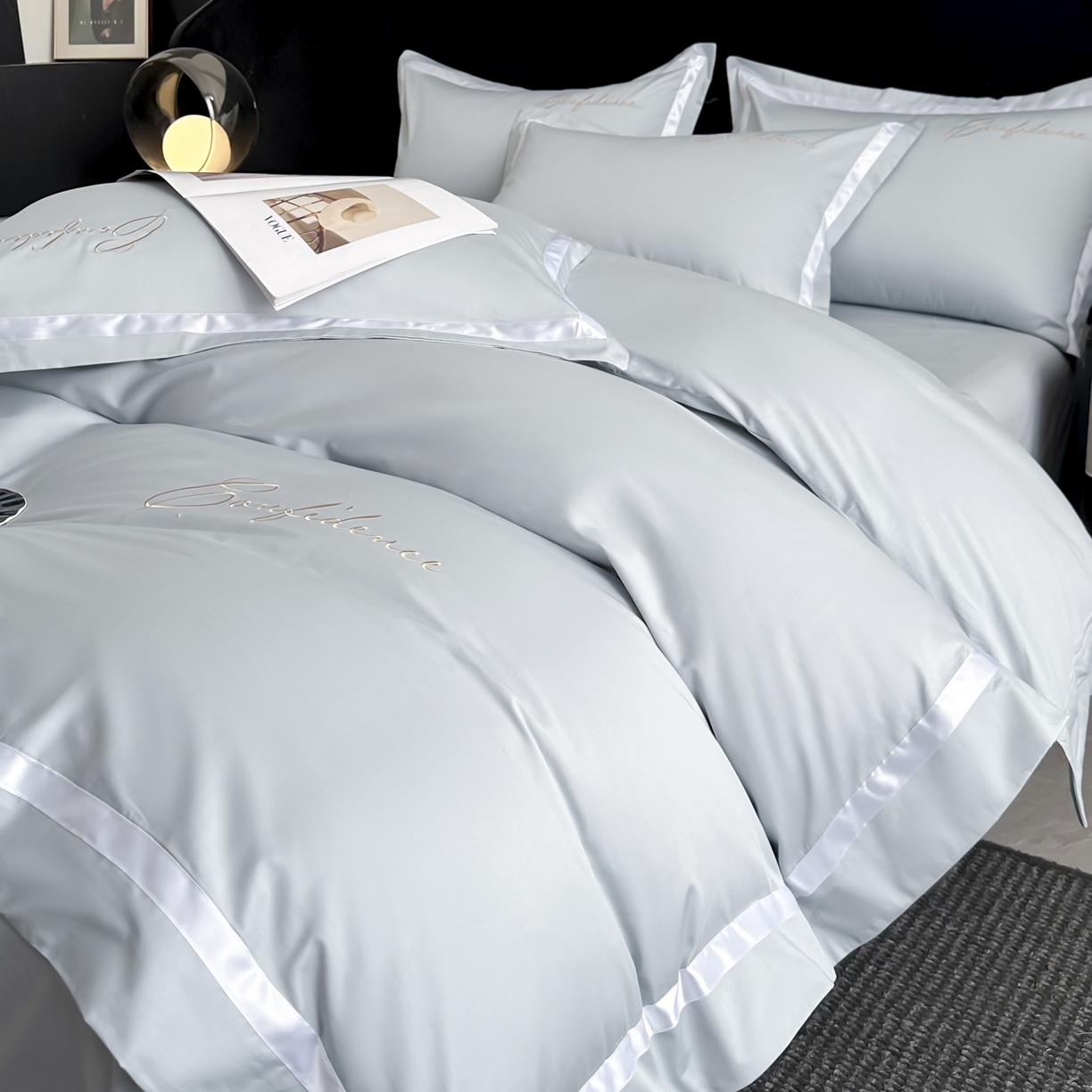 91家纺网 家纺一手货源 找家纺 新方向 2025新款刺绣全棉100s贡缎长绒棉四件套-自信 自信-星月蓝