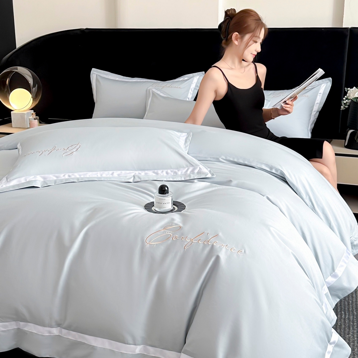 91家纺网 家纺一手货源 找家纺 新方向 2025新款刺绣全棉100s贡缎长绒棉四件套-自信 自信-星月蓝