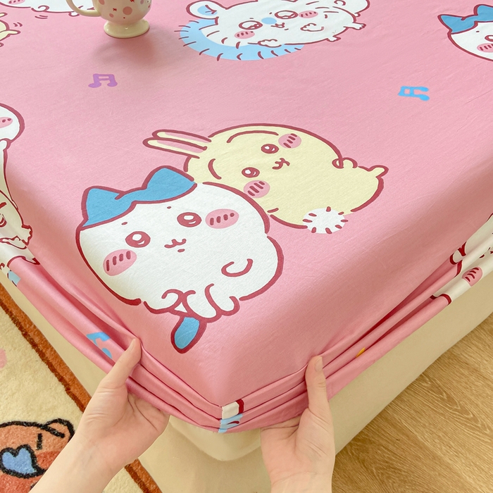 91家纺网 家纺一手货源 找家纺 博雅 2025新款全棉吉伊咔哇单床笠 粉色吉伊卡哇