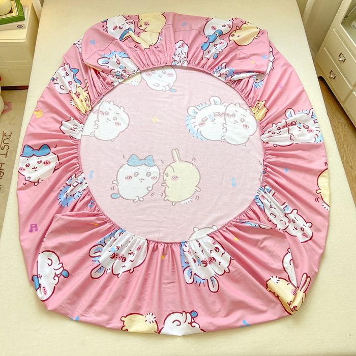 91家纺网 家纺一手货源 找家纺 博雅 2025新款全棉吉伊咔哇单床笠 粉色吉伊卡哇