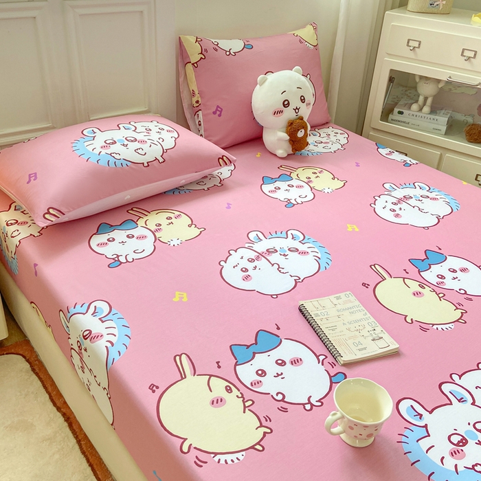 91家纺网 家纺一手货源 找家纺 博雅 2025新款全棉吉伊咔哇单床笠 粉色吉伊卡哇