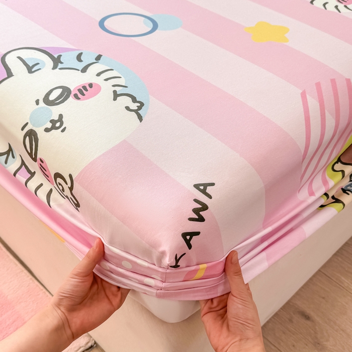 91家纺网 家纺一手货源 找家纺 博雅 2025新款全棉吉伊咔哇单床笠 家族吉伊卡哇