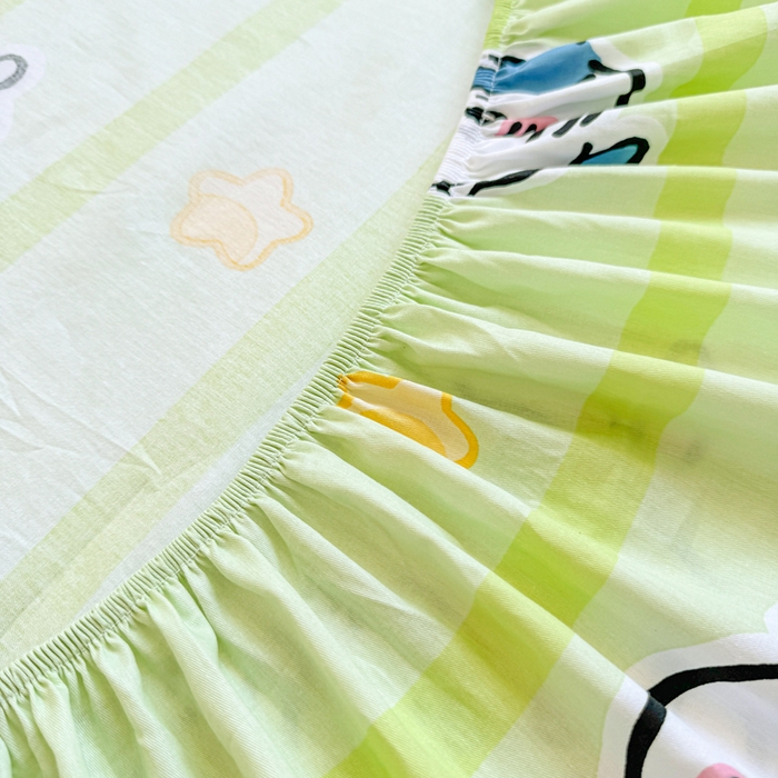 91家纺网 家纺一手货源 找家纺 博雅 2025新款全棉吉伊咔哇单床笠 绿条纹吉伊卡哇