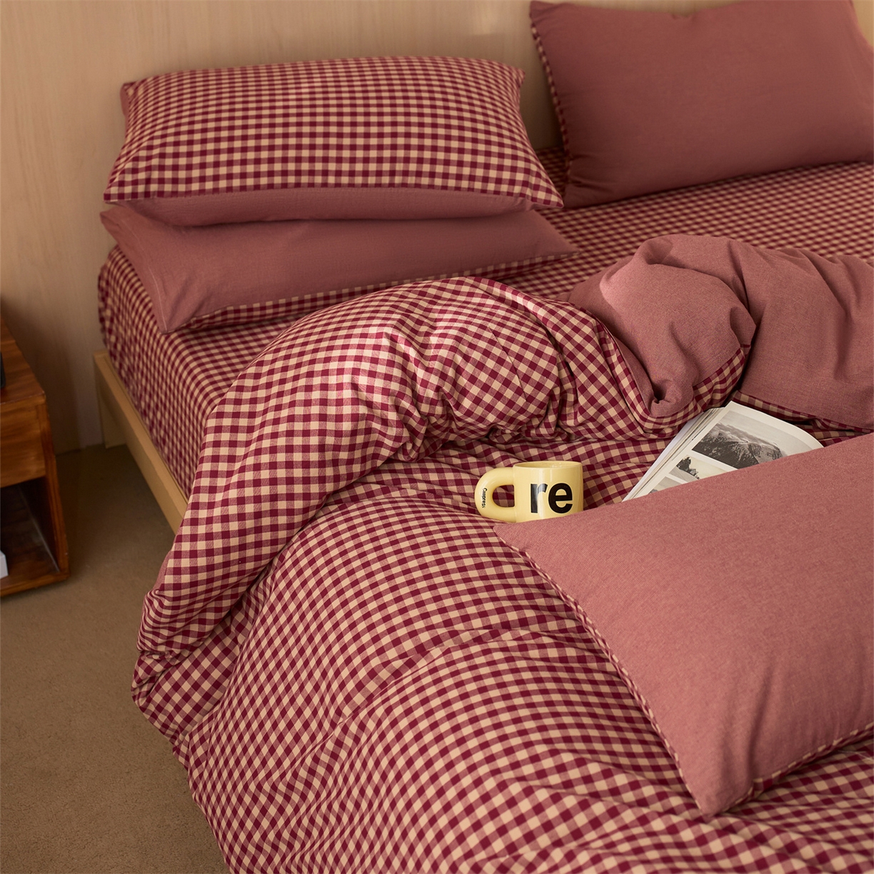 91家纺网 家纺一手货源 找家纺 启程家纺 2026新款纯棉水洗棉复古小格多规格系列四件套 复古小格-红