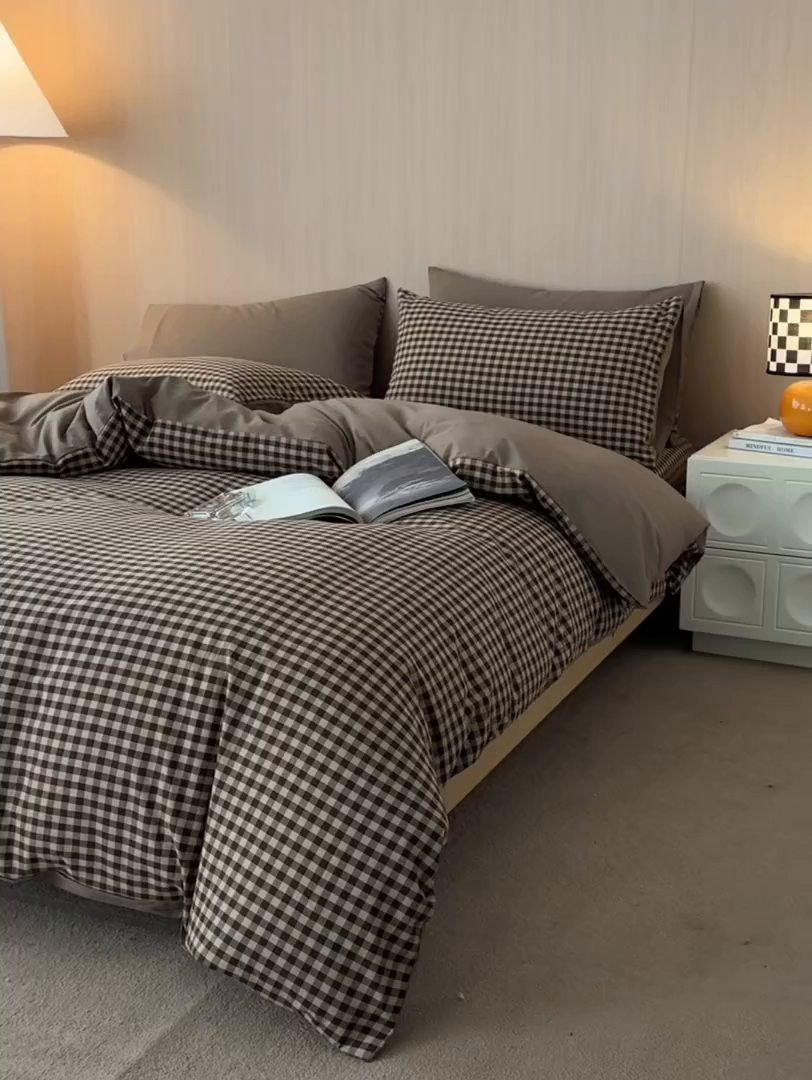 91家纺网 家纺一手货源 找家纺 启程家纺 2026新款纯棉水洗棉复古小格多规格系列四件套 复古小格-咖