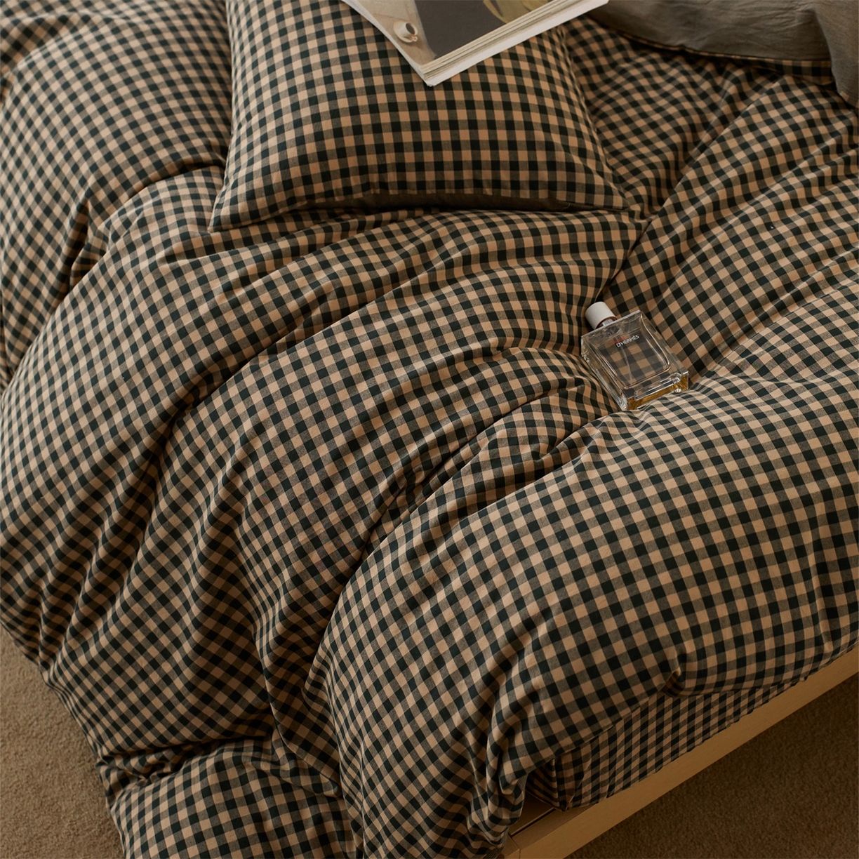 91家纺网 家纺一手货源 找家纺 启程家纺 2026新款纯棉水洗棉复古小格多规格系列单品被套 复古小格-黑