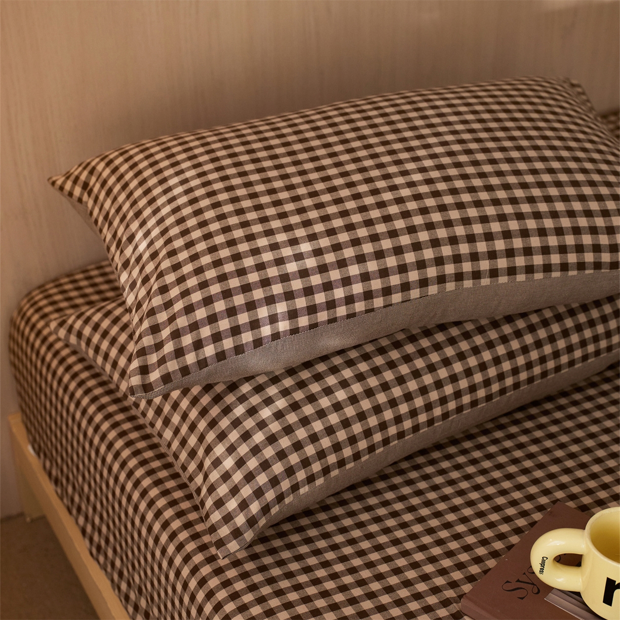 91家纺网 家纺一手货源 找家纺 启程家纺 2026新款纯棉水洗棉复古小格多规格系列单品床单 复古小格-咖