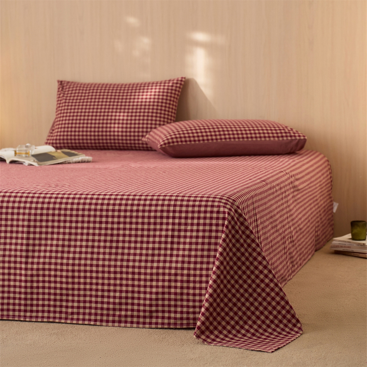 91家纺网 家纺一手货源 找家纺 启程家纺 2026新款纯棉水洗棉复古小格多规格系列单品床单 复古小格-红