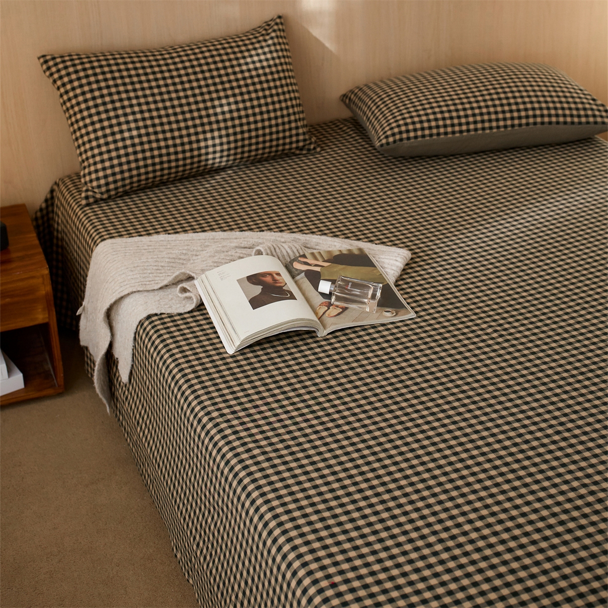 91家纺网 家纺一手货源 找家纺 启程家纺 2026新款纯棉水洗棉复古小格多规格系列单品床单 复古小格-黑