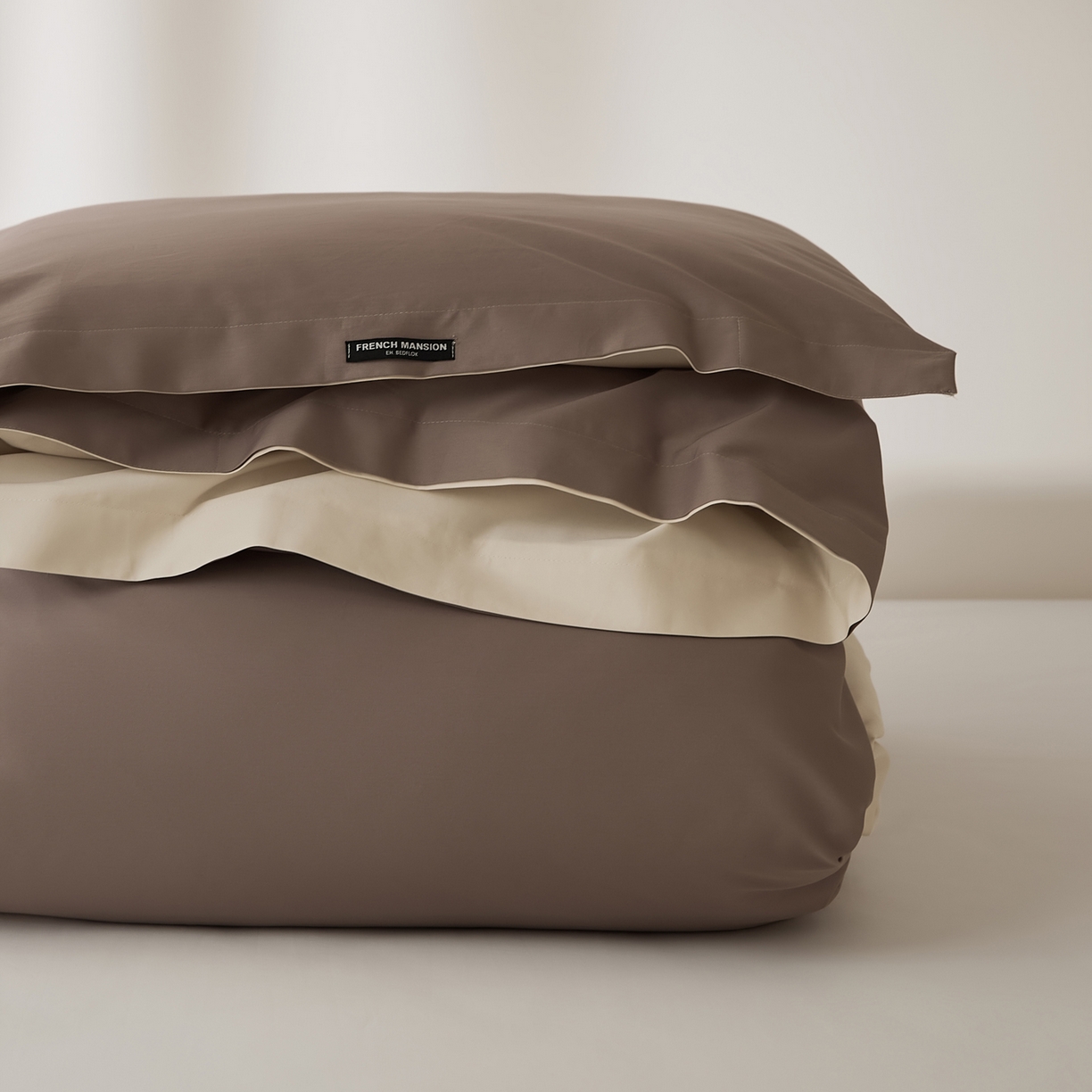 91家纺网 家纺一手货源 找家纺 EH家居 2026新款长绒棉安缦之境单品系列单被套 安缦之境-布朗尼咖