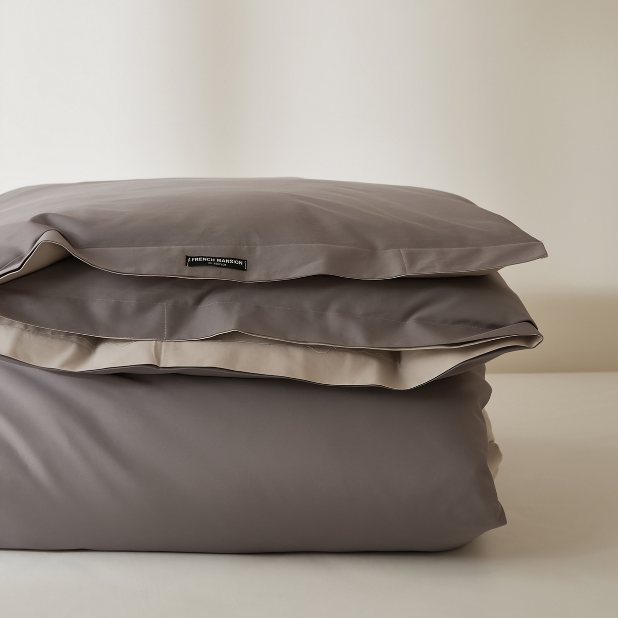 91家纺网 家纺一手货源 找家纺 EH家居 2026新款长绒棉安缦之境单品系列单被套 安缦之境-冰岛深灰