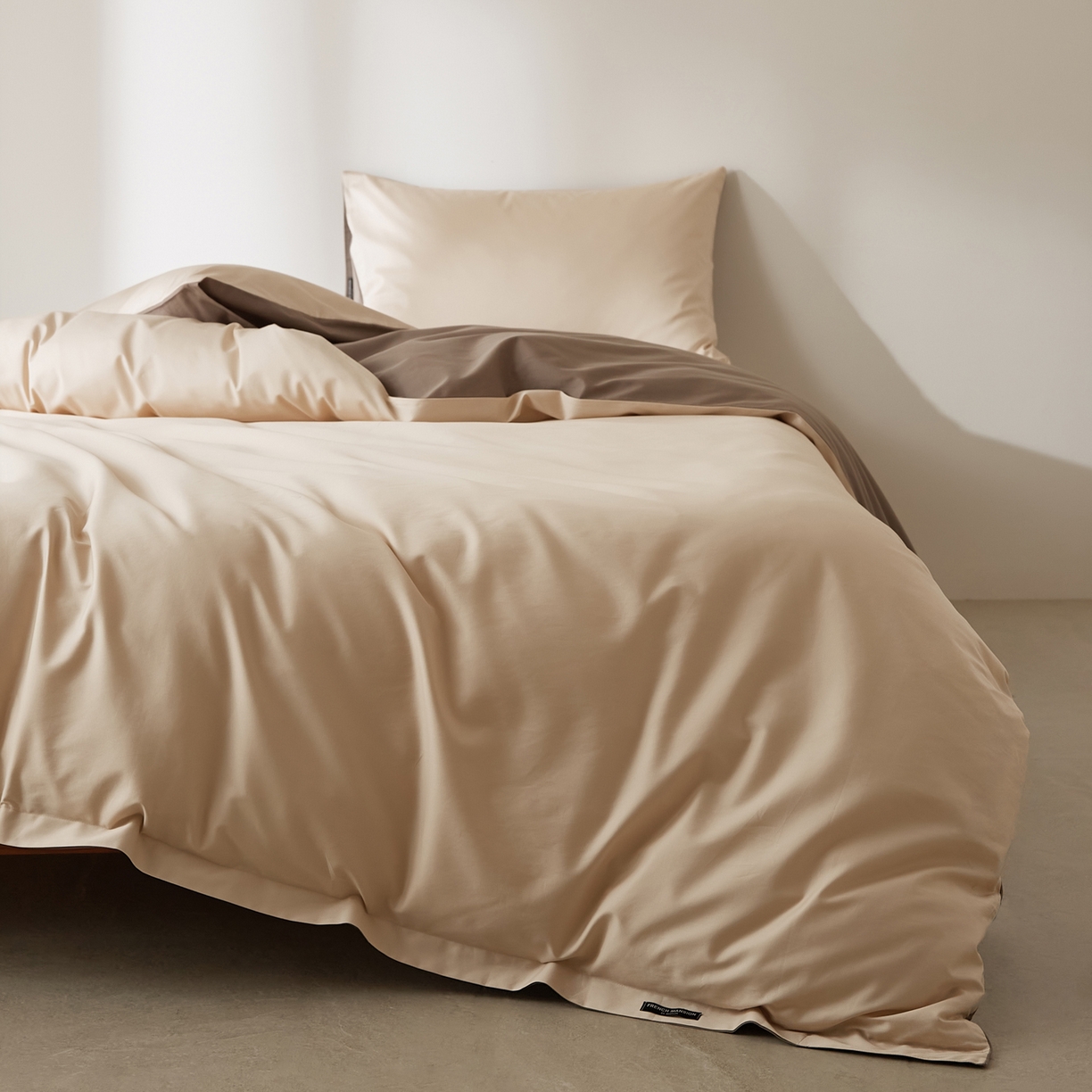 91家纺网 家纺一手货源 找家纺 EH家居 2026新款长绒棉安缦之境单品系列单被套 安缦之境-梦幻香槟色