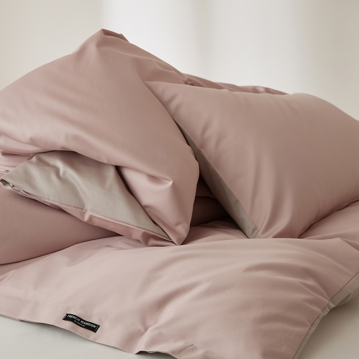 91家纺网 家纺一手货源 找家纺 EH家居 2026新款长绒棉安缦之境单品系列单被套 安缦之境-洋气粉灰