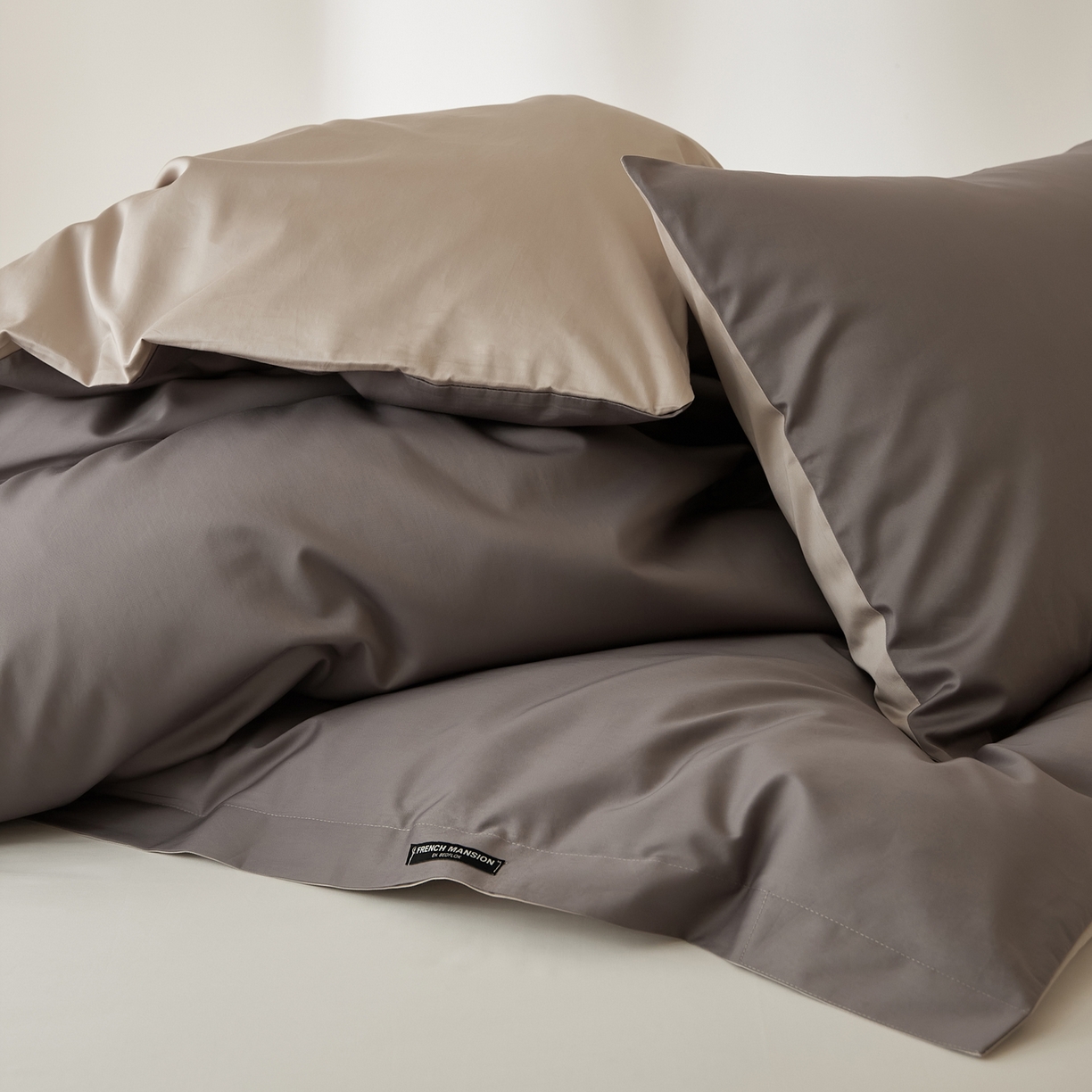 91家纺网 家纺一手货源 找家纺 EH家居 2026新款长绒棉安缦之境单品系列单被套 安缦之境-冰岛深灰