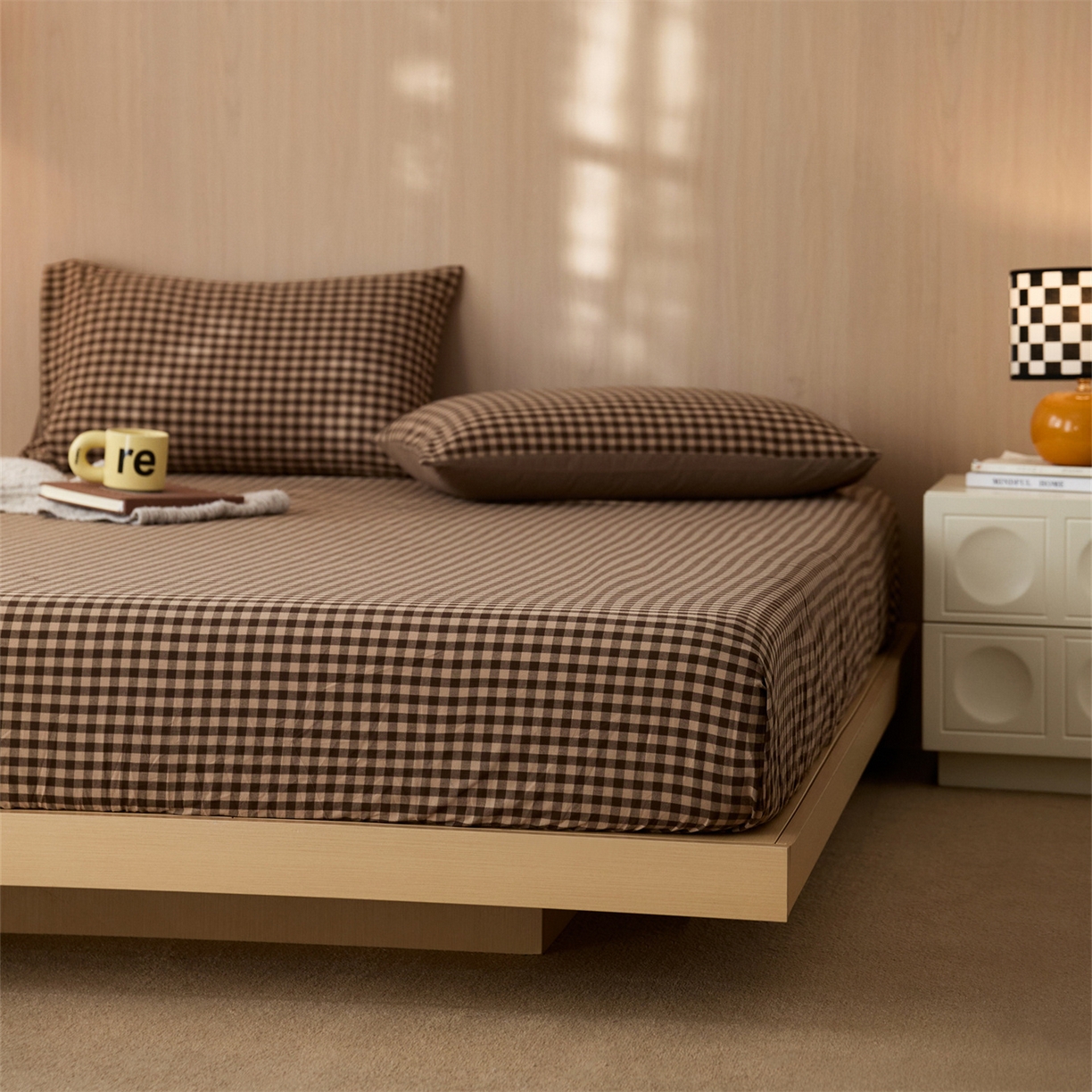 91家纺网 家纺一手货源 找家纺 启程家纺 2026新款纯棉水洗棉复古小格多规格系列单品床笠 复古小格-咖