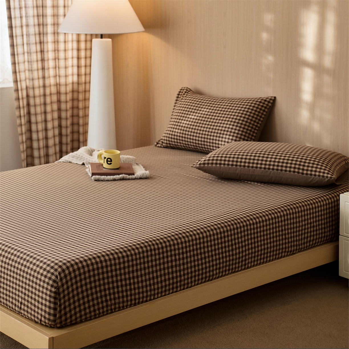 91家纺网 家纺一手货源 找家纺 启程家纺 2026新款纯棉水洗棉复古小格多规格系列单品床笠 复古小格-咖