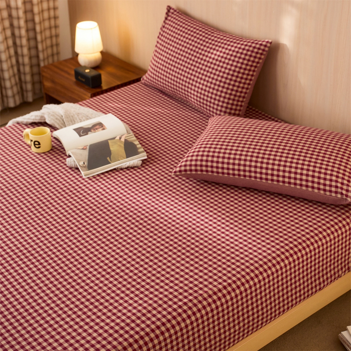 91家纺网 家纺一手货源 找家纺 启程家纺 2026新款纯棉水洗棉复古小格多规格系列单品床笠 复古小格-红