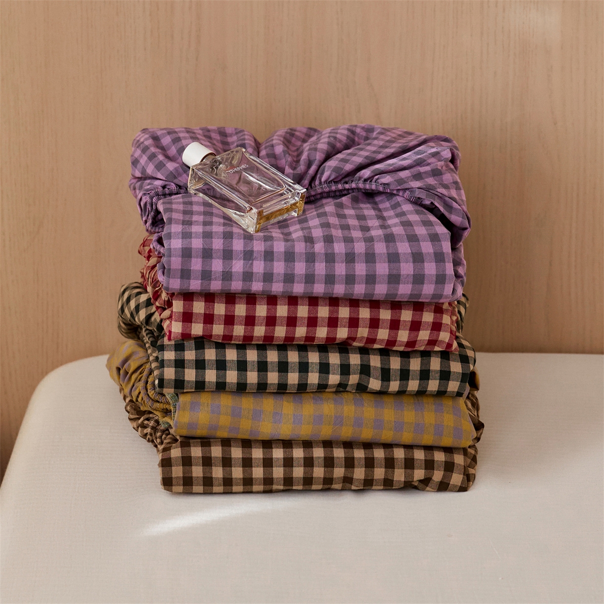 91家纺网 家纺一手货源 找家纺 启程家纺 2026新款纯棉水洗棉复古小格多规格系列单品床笠 组合图仅供展示