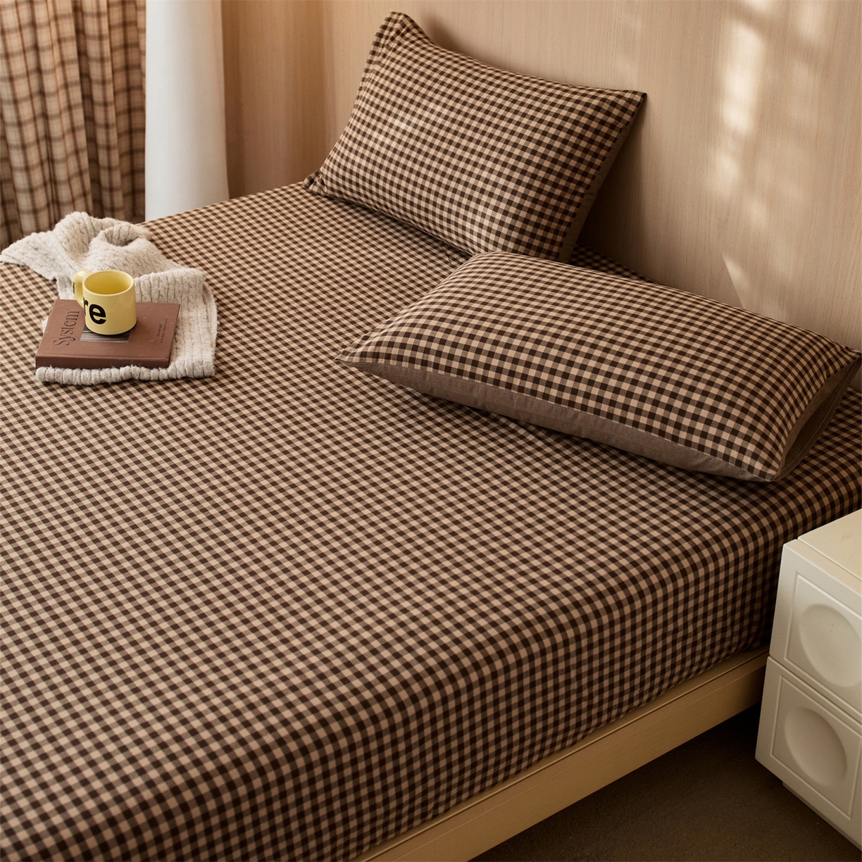 91家纺网 家纺一手货源 找家纺 启程家纺 2026新款纯棉水洗棉复古小格多规格系列单品床笠 复古小格-咖