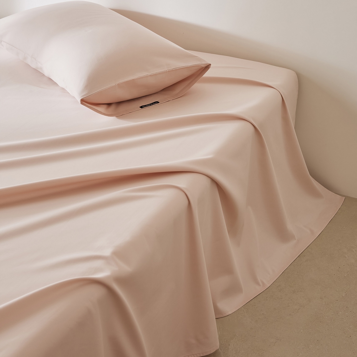 91家纺网 家纺一手货源 找家纺 EH家居 2026新款长绒棉安缦之境单品系列单床单 安缦之境-贝壳粉