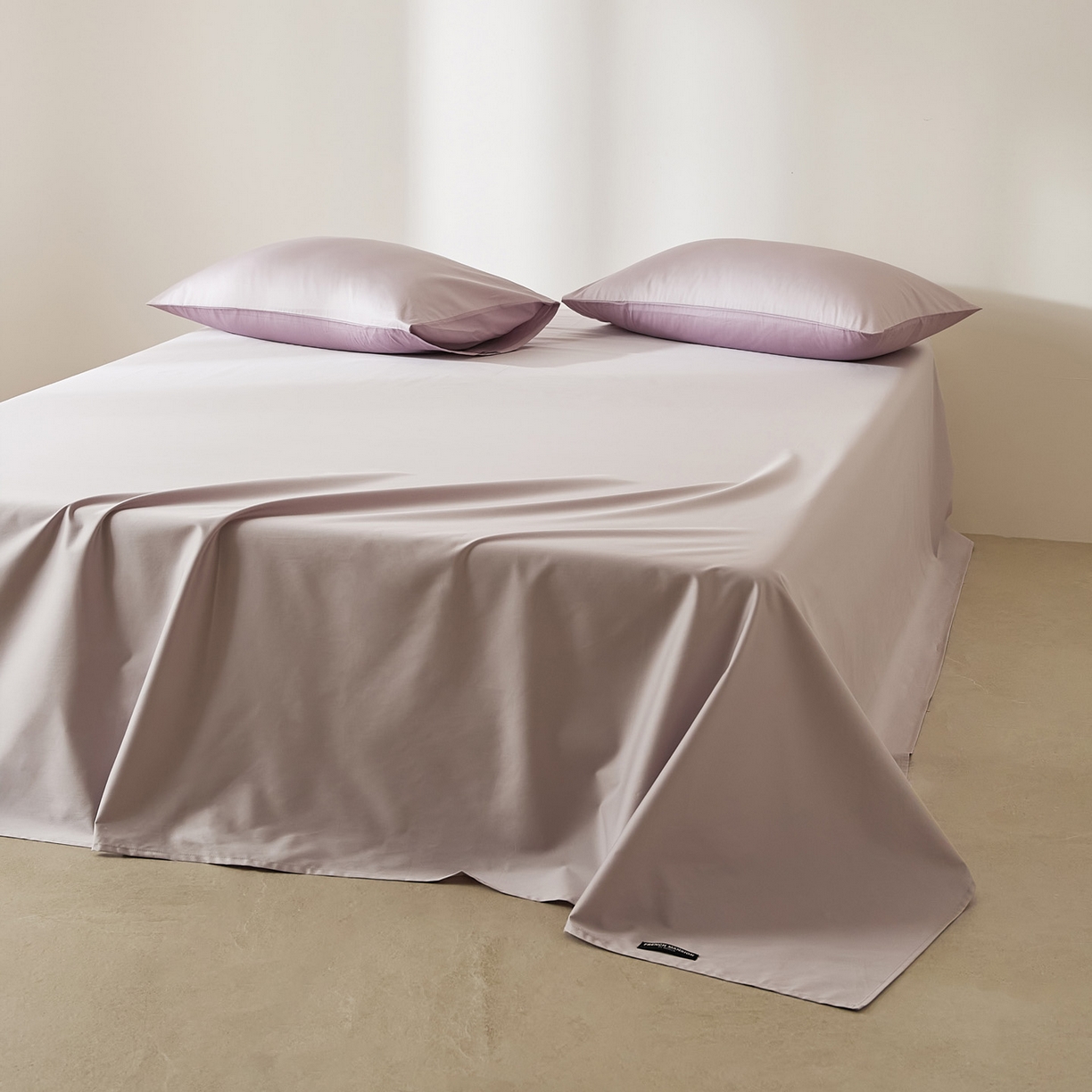 91家纺网 家纺一手货源 找家纺 EH家居 2026新款长绒棉安缦之境单品系列单床单 安缦之境-灰樱紫