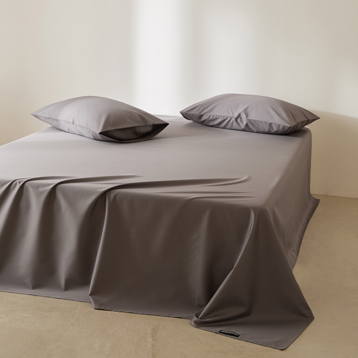 91家纺网 家纺一手货源 找家纺 EH家居 2026新款长绒棉安缦之境单品系列单床单 安缦之境-冰岛灰