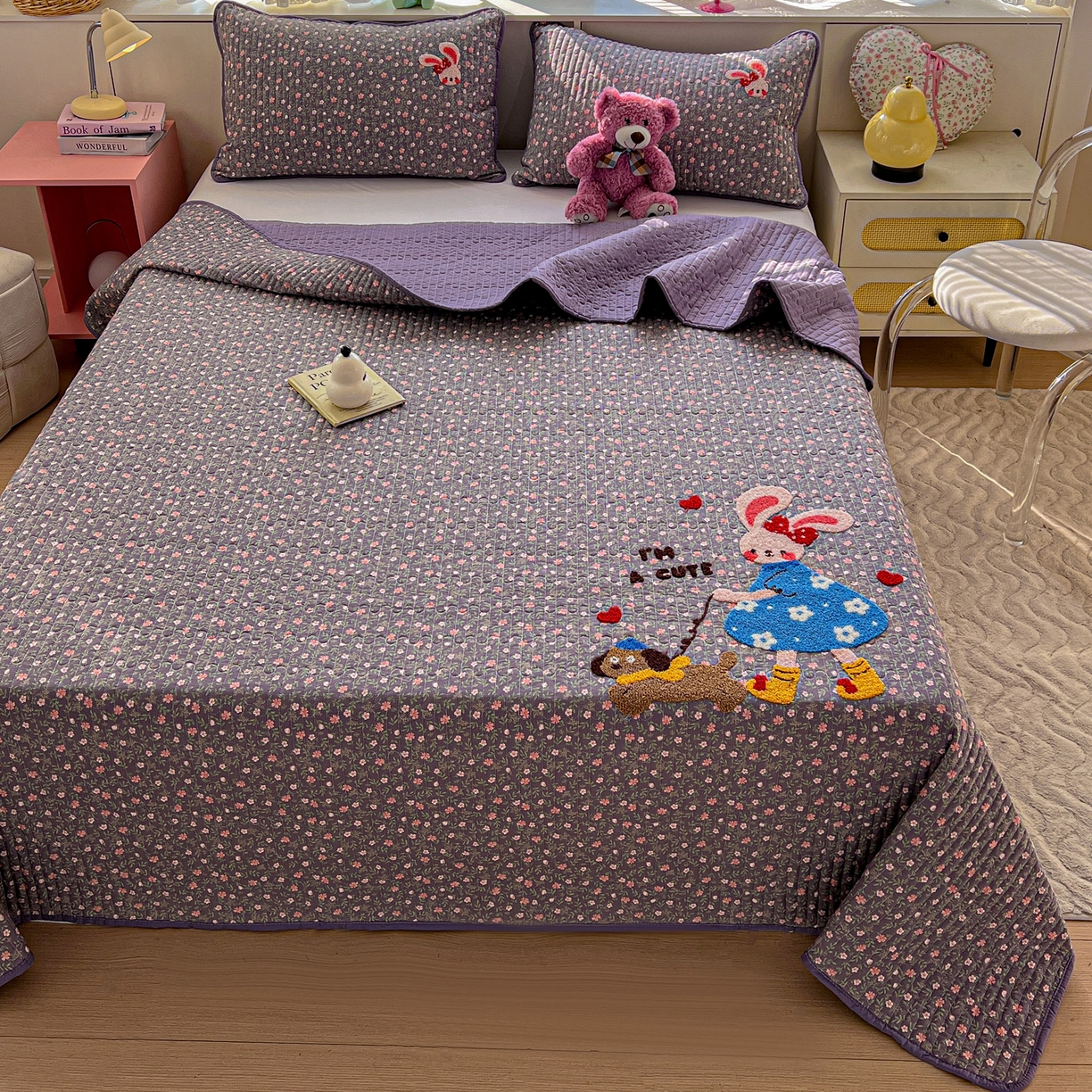 91家纺网 家纺一手货源 找家纺 水墨江南 2026直播热款加厚仿棉古法水洗棉夹棉床盖系列 小兔花花