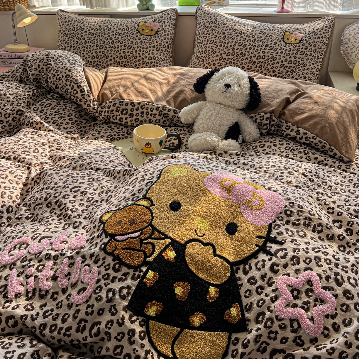 91家纺网 家纺一手货源 找家纺 水墨江南 2026直播热款加厚仿棉古法水洗棉夹棉床盖系列 豹纹猫