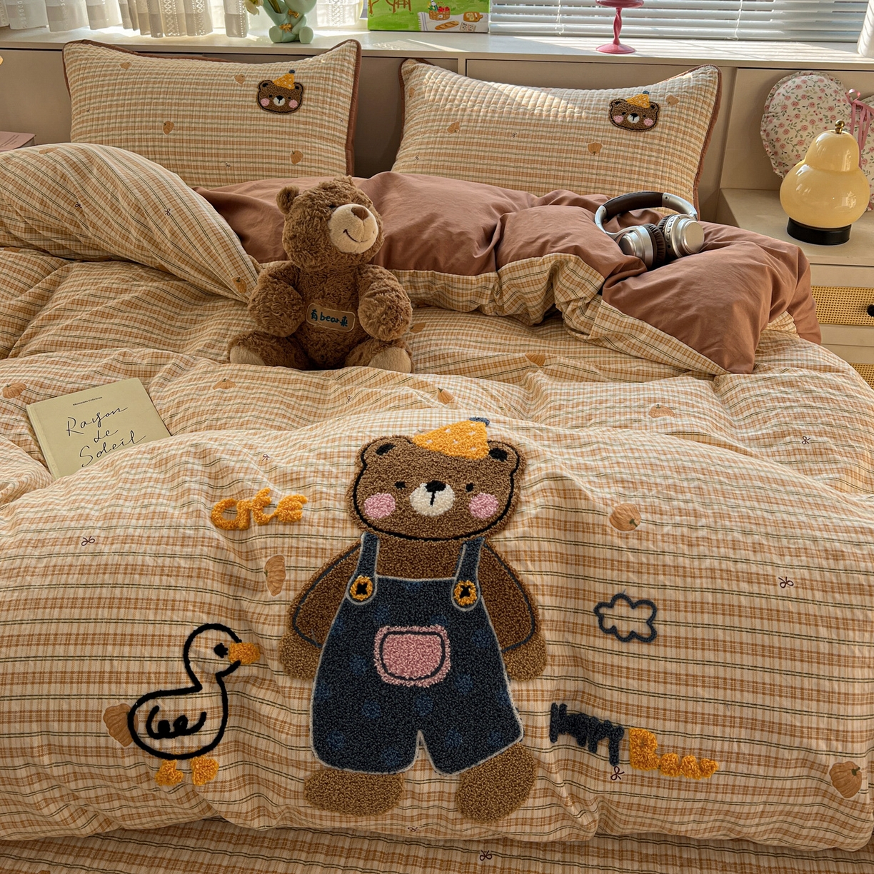 91家纺网 家纺一手货源 找家纺 水墨江南 2026直播热款加厚仿棉古法水洗棉夹棉床盖系列 快乐小熊