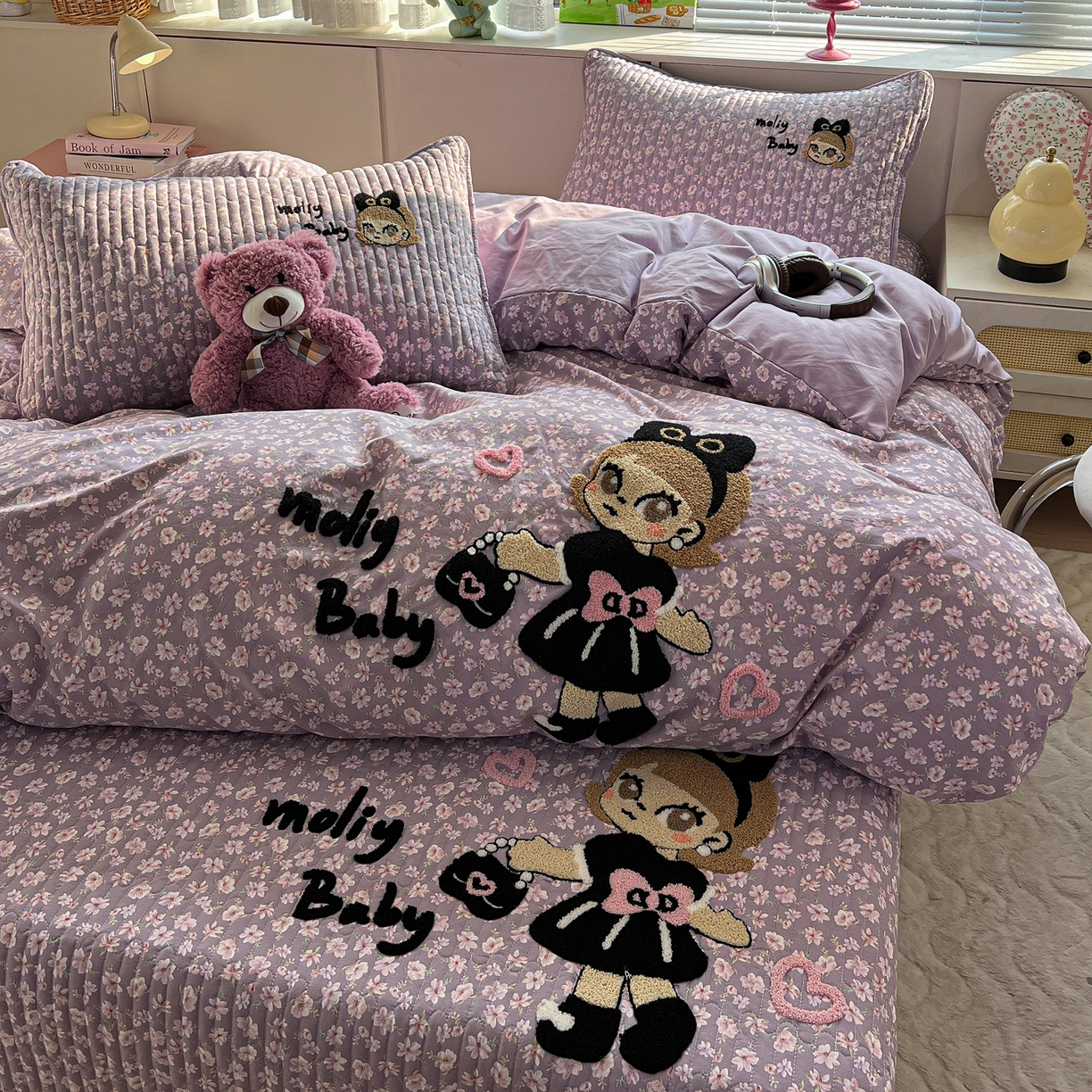 91家纺网 家纺一手货源 找家纺 水墨江南 2026直播热款加厚仿棉古法水洗棉夹棉床盖系列 摩登女孩