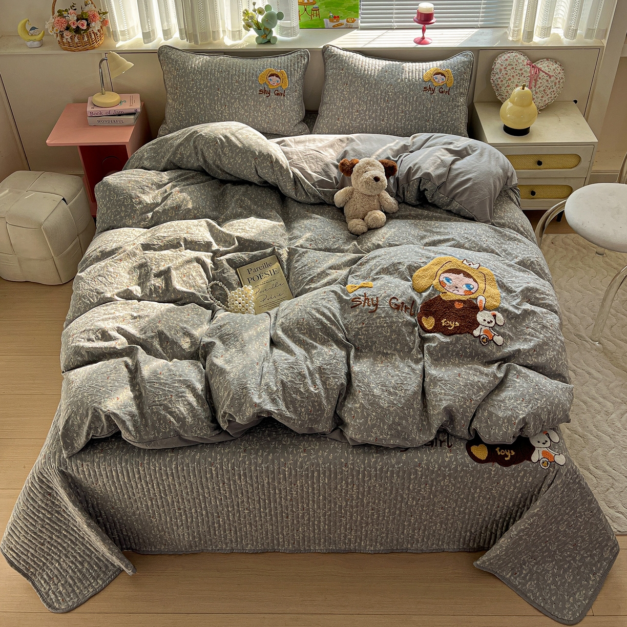 91家纺网 家纺一手货源 找家纺 水墨江南 2026直播热款加厚仿棉古法水洗棉夹棉床盖系列 兔兔女孩