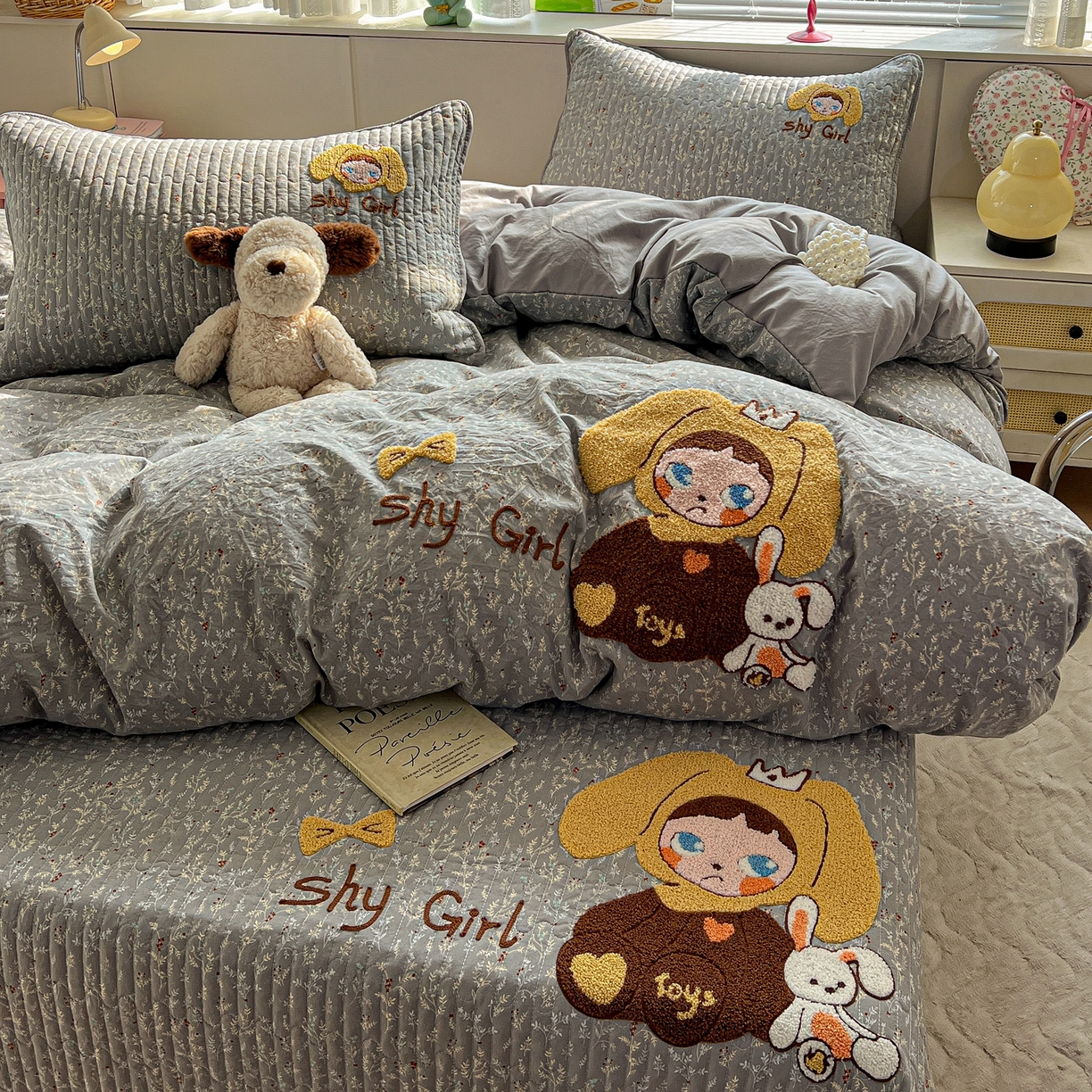 91家纺网 家纺一手货源 找家纺 水墨江南 2026直播热款加厚仿棉古法水洗棉夹棉床盖系列 兔兔女孩