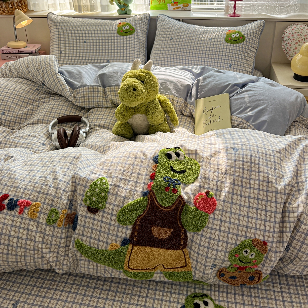 91家纺网 家纺一手货源 找家纺 水墨江南 2026直播热款加厚仿棉古法水洗棉夹棉床盖系列 星星恐龙