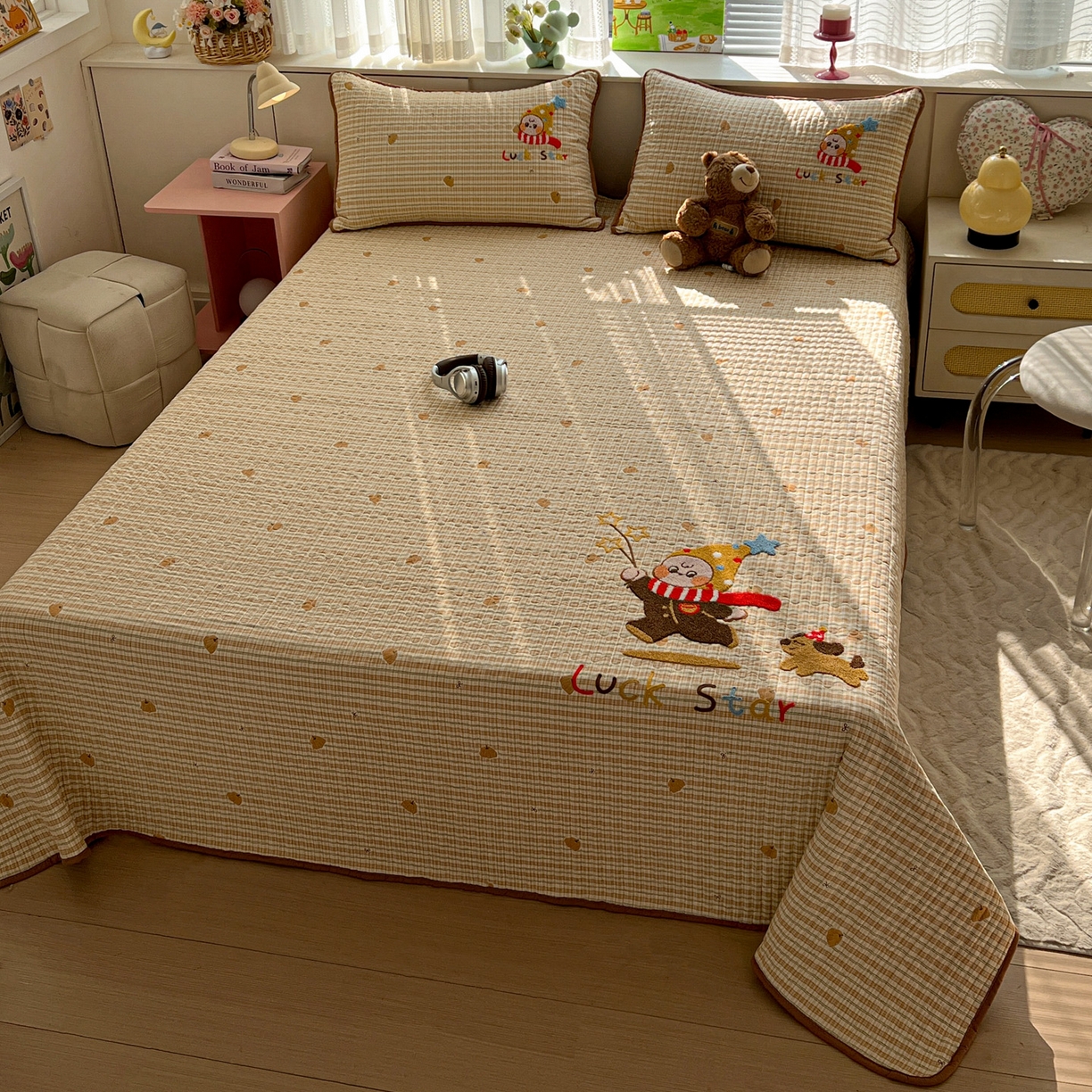 91家纺网 家纺一手货源 找家纺 水墨江南 2026直播热款加厚仿棉古法水洗棉夹棉床盖系列 星星男孩