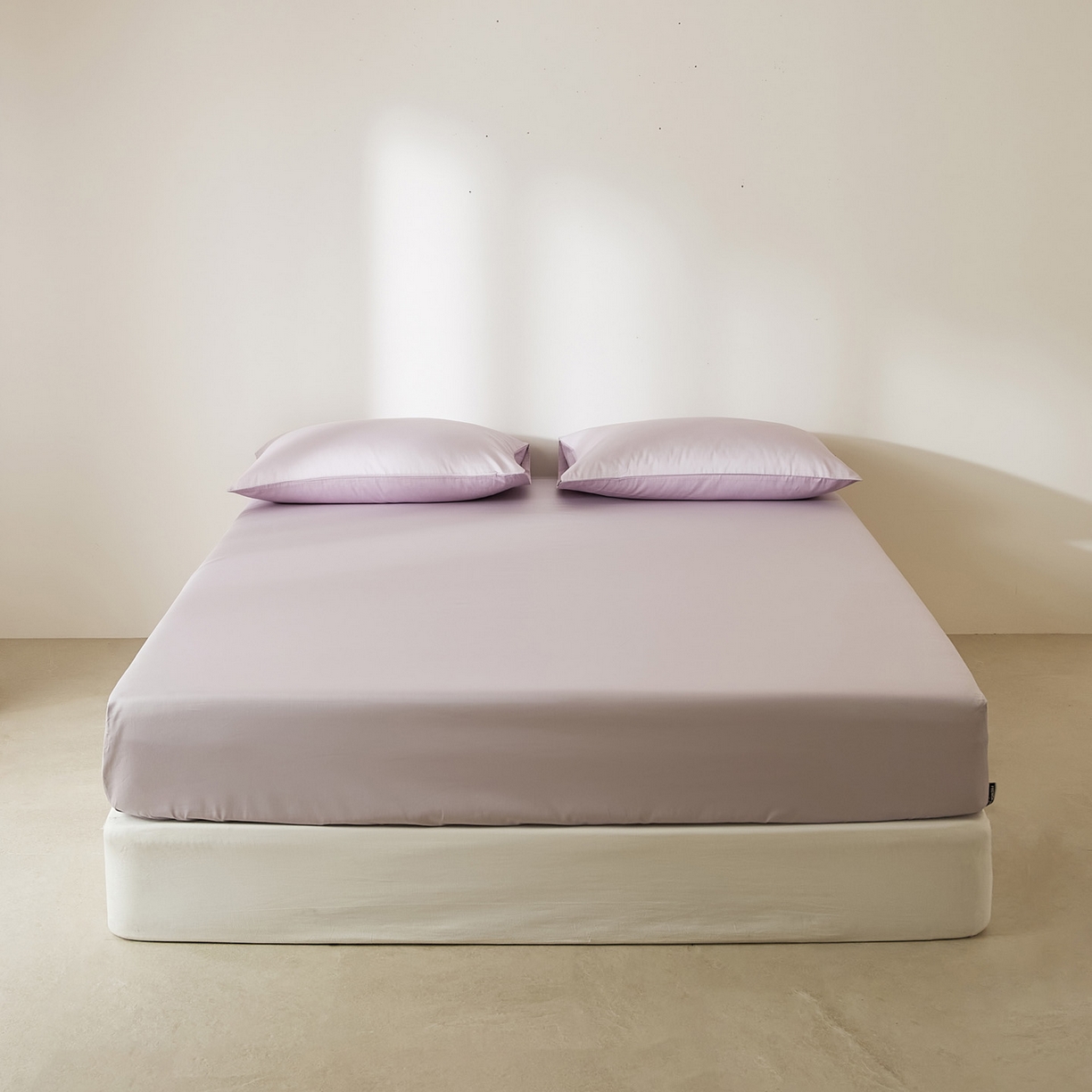 91家纺网 家纺一手货源 找家纺 EH家居 2026新款长绒棉安缦之境单品系列单床笠 安缦之境-灰樱紫