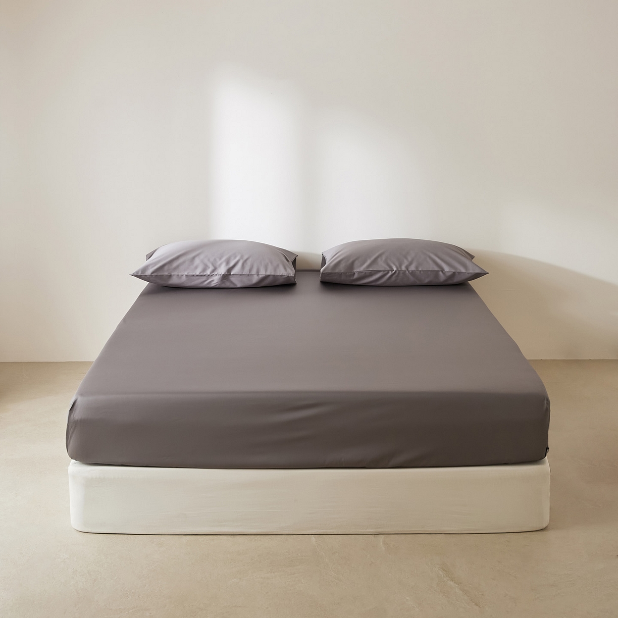 91家纺网 家纺一手货源 找家纺 EH家居 2026新款长绒棉安缦之境单品系列单床笠 安缦之境-冰岛灰