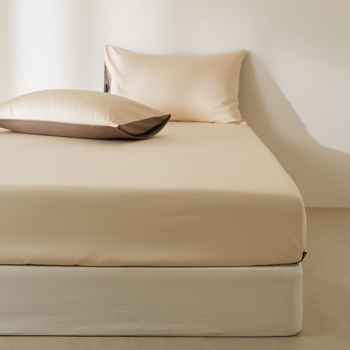 91家纺网 家纺一手货源 找家纺 EH家居 2026新款长绒棉安缦之境单品系列单床笠 安缦之境-浅香槟色