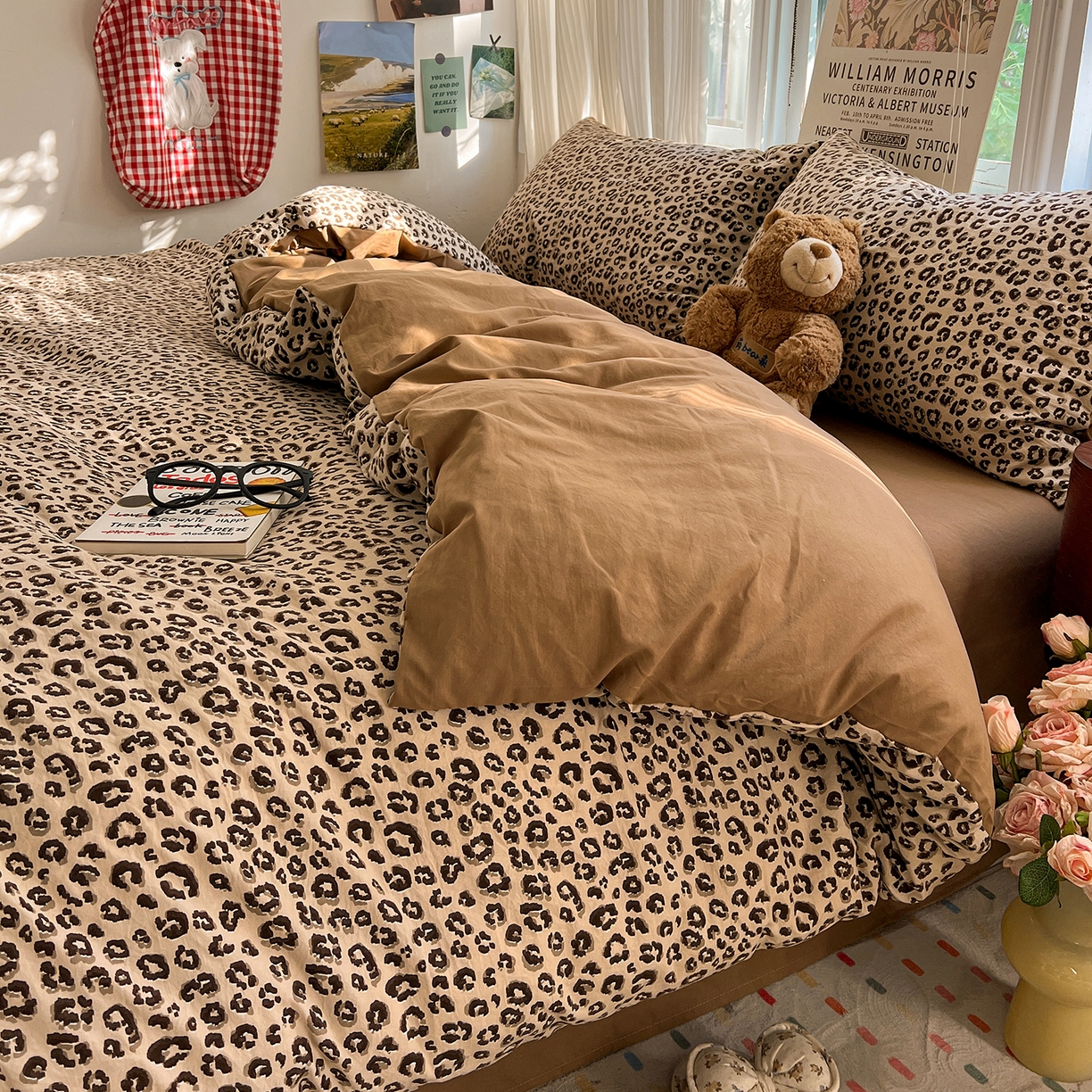 91家纺网 家纺一手货源 找家纺 水墨江南 2026新款加厚仿棉古法水洗棉小布袋款印花四件套 豹纹咖