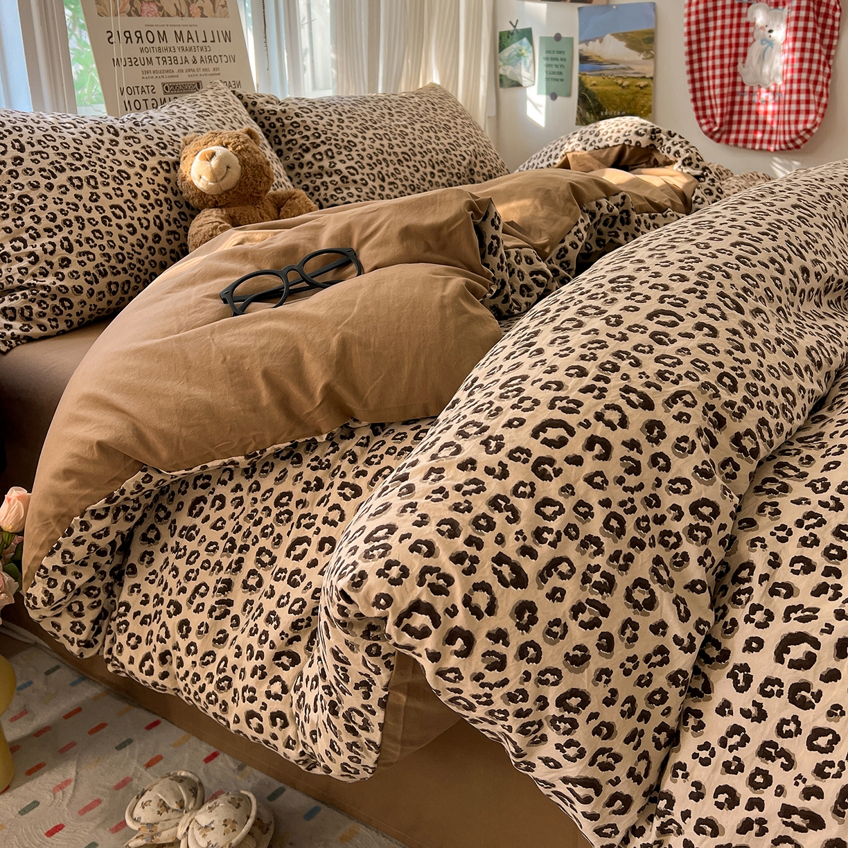 91家纺网 家纺一手货源 找家纺 水墨江南 2026新款加厚仿棉古法水洗棉小布袋款印花四件套 豹纹咖