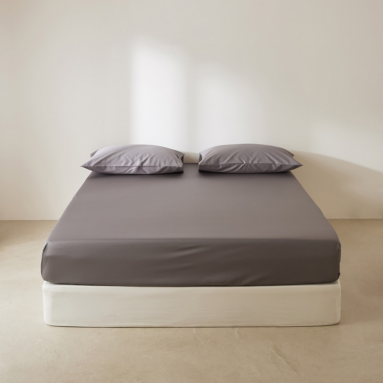 91家纺网 家纺一手货源 找家纺 EH家居 2026新款长绒棉安缦之境单品系列单床笠 安缦之境-冰岛灰