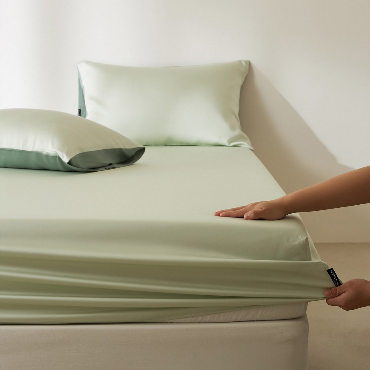 91家纺网 家纺一手货源 找家纺 EH家居 2026新款长绒棉安缦之境单品系列单床笠 安缦之境-烟雨青