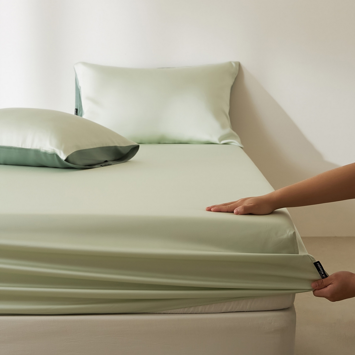 91家纺网 家纺一手货源 找家纺 EH家居 2026新款长绒棉安缦之境单品系列单床笠 安缦之境-烟雨青