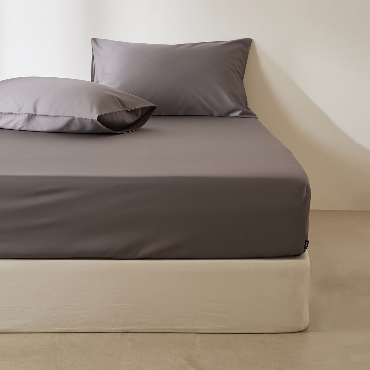 91家纺网 家纺一手货源 找家纺 EH家居 2026新款长绒棉安缦之境单品系列单床笠 安缦之境-冰岛灰