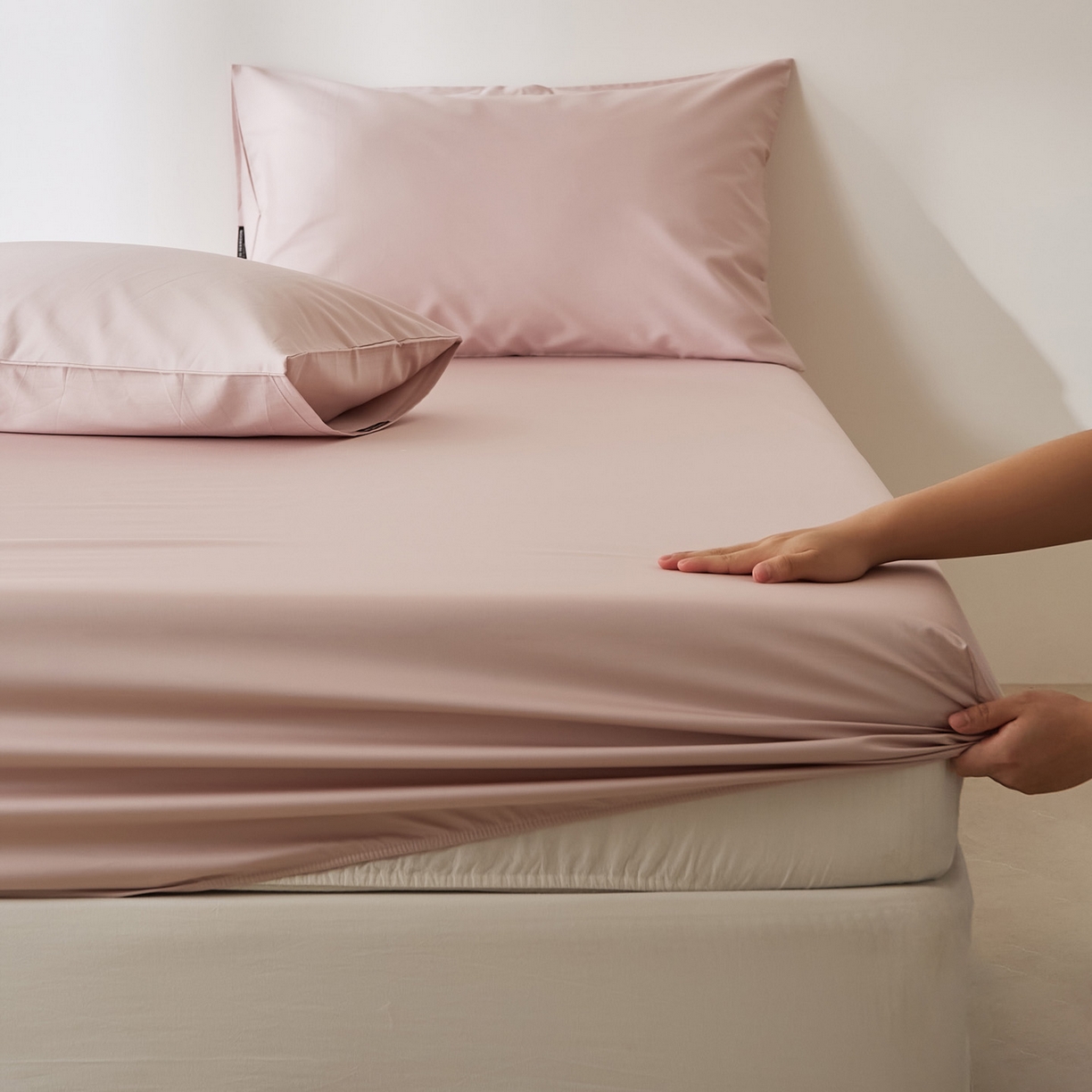 91家纺网 家纺一手货源 找家纺 EH家居 2026新款长绒棉安缦之境单品系列单床笠 安缦之境-灰裸粉