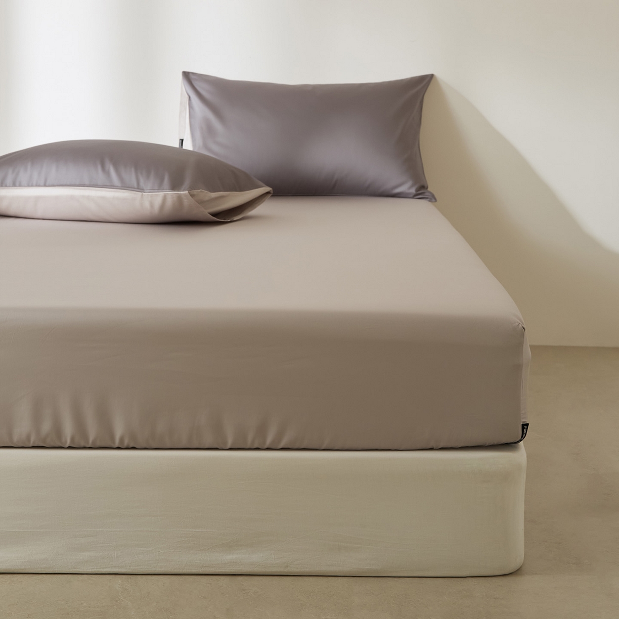 91家纺网 家纺一手货源 找家纺 EH家居 2026新款长绒棉安缦之境单品系列单床笠 安缦之境-都市灰