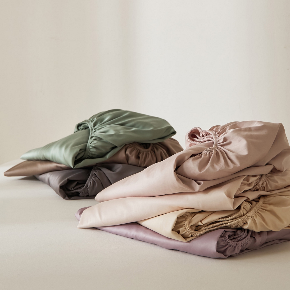 91家纺网 家纺一手货源 找家纺 EH家居 2026新款长绒棉安缦之境单品系列单床笠 组合图仅供展示