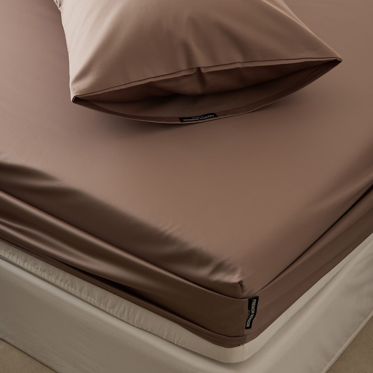 91家纺网 家纺一手货源 找家纺 EH家居 2026新款长绒棉安缦之境单品系列单床笠 安缦之境-布朗尼咖