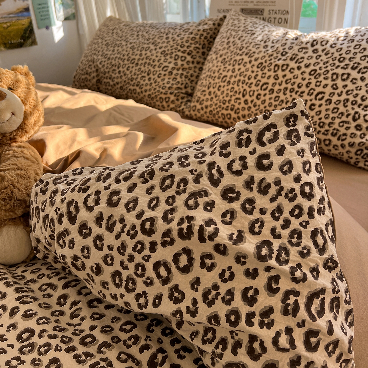 91家纺网 家纺一手货源 找家纺 水墨江南 2026新款加厚仿棉古法水洗棉小布袋款印花四件套 豹纹咖