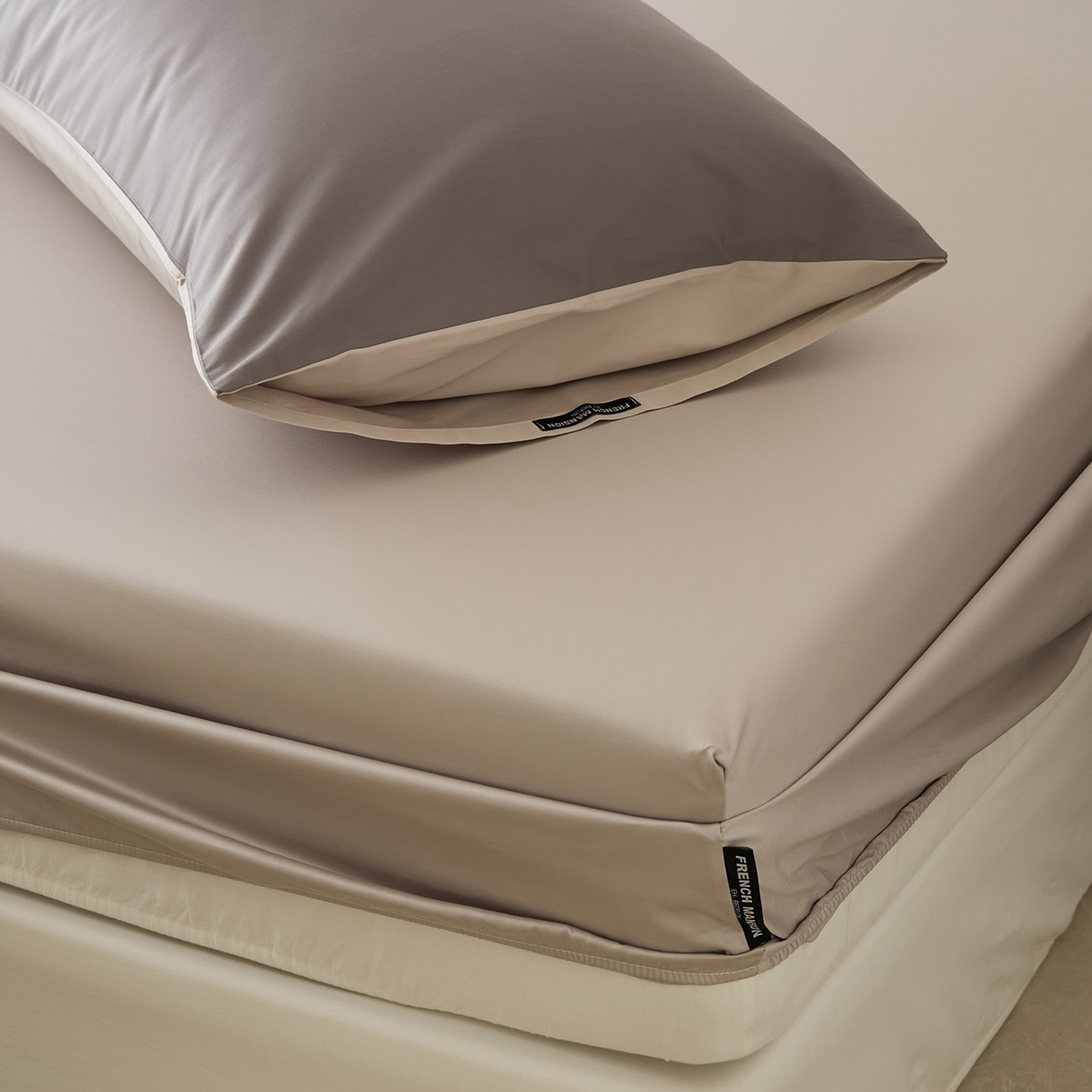 91家纺网 家纺一手货源 找家纺 EH家居 2026新款长绒棉安缦之境单品系列单床笠 安缦之境-都市灰